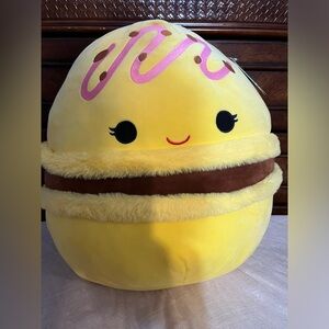 Squishmallow Visconti The Lemon Chocolate Macaroon 16” NWT’s